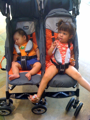 chicco twin stroller side by side